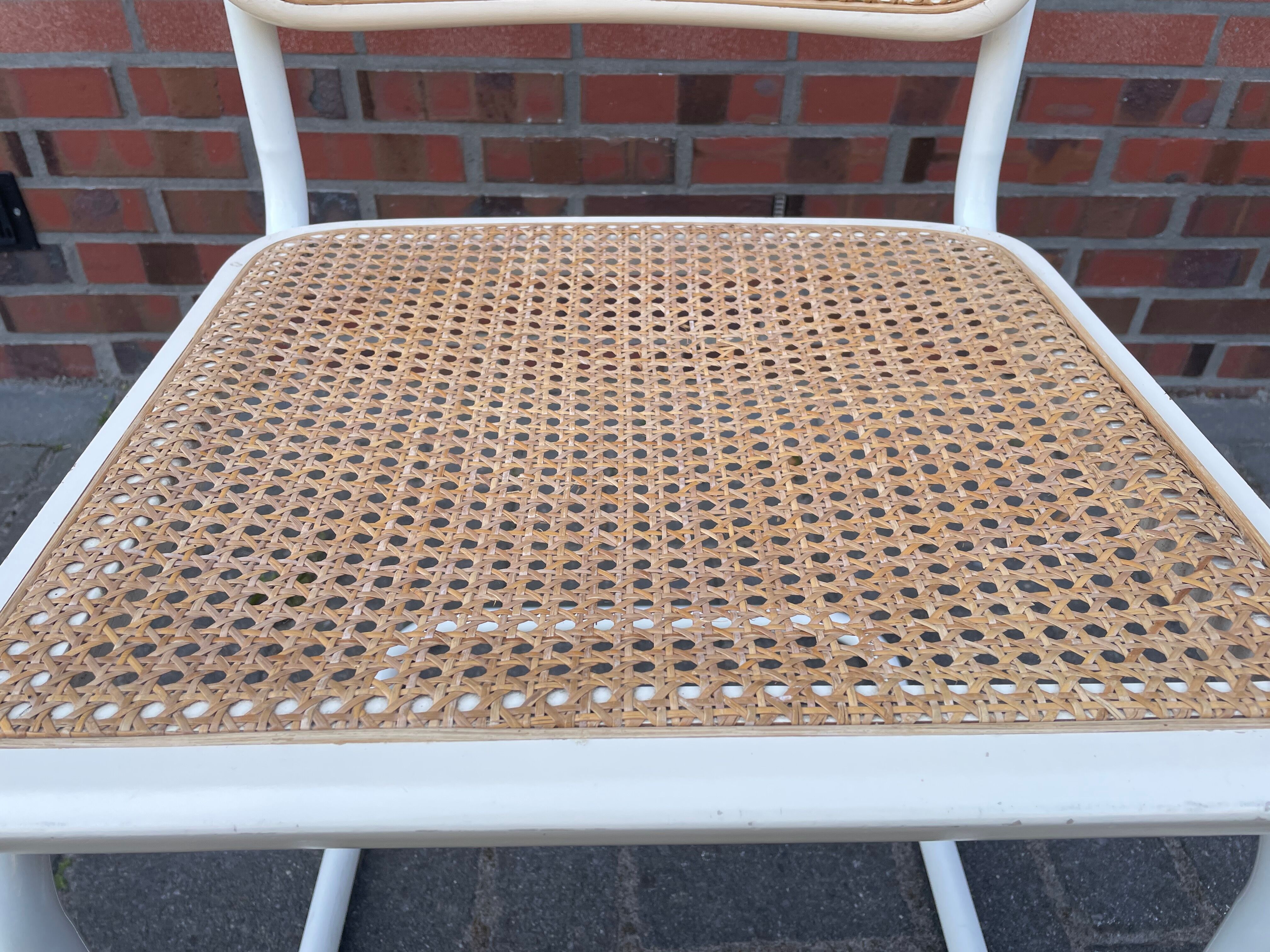 Cesca dining room chair designed by Marcel Breuer