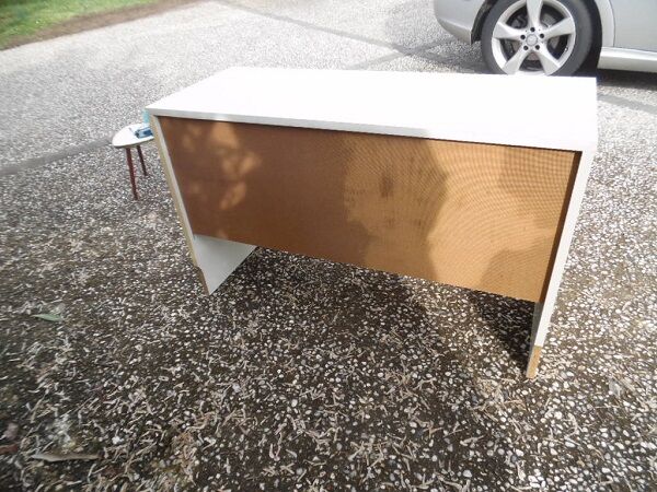 Commode Raymond Loewy