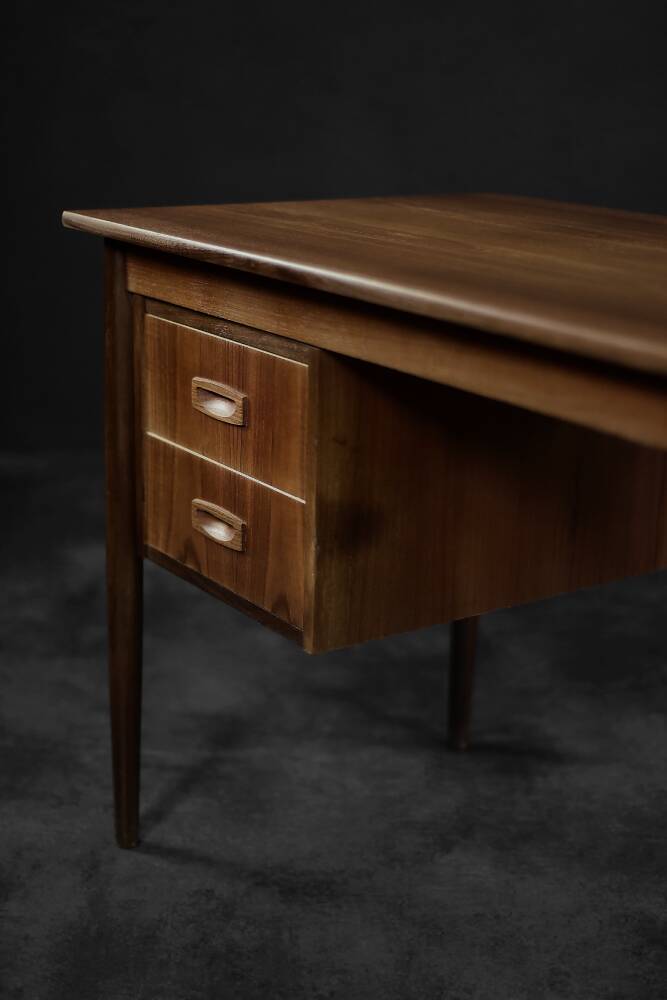 Classic vintage Scandinavian modern teak wood desk with drawers, 1960s