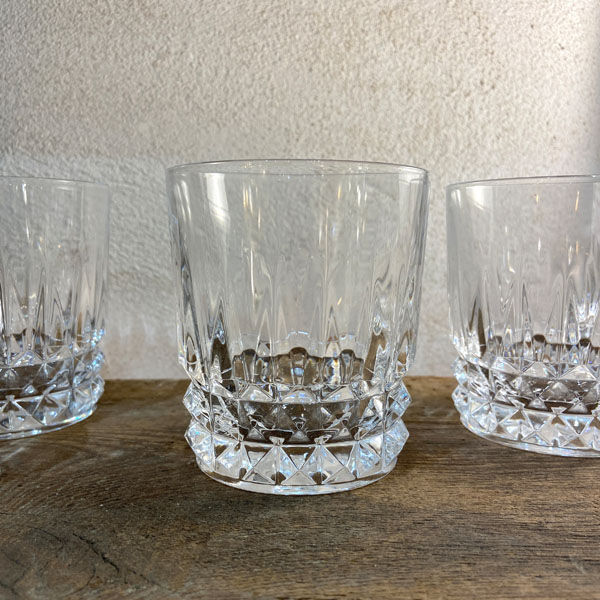 Series of 6 crystal whiskey glasses