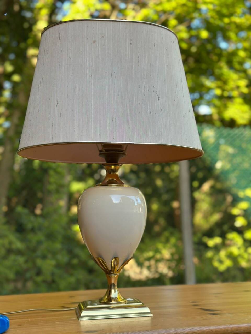 Large vintage 70s table lamp Maison Le Dauphin in brass & ceramic cr