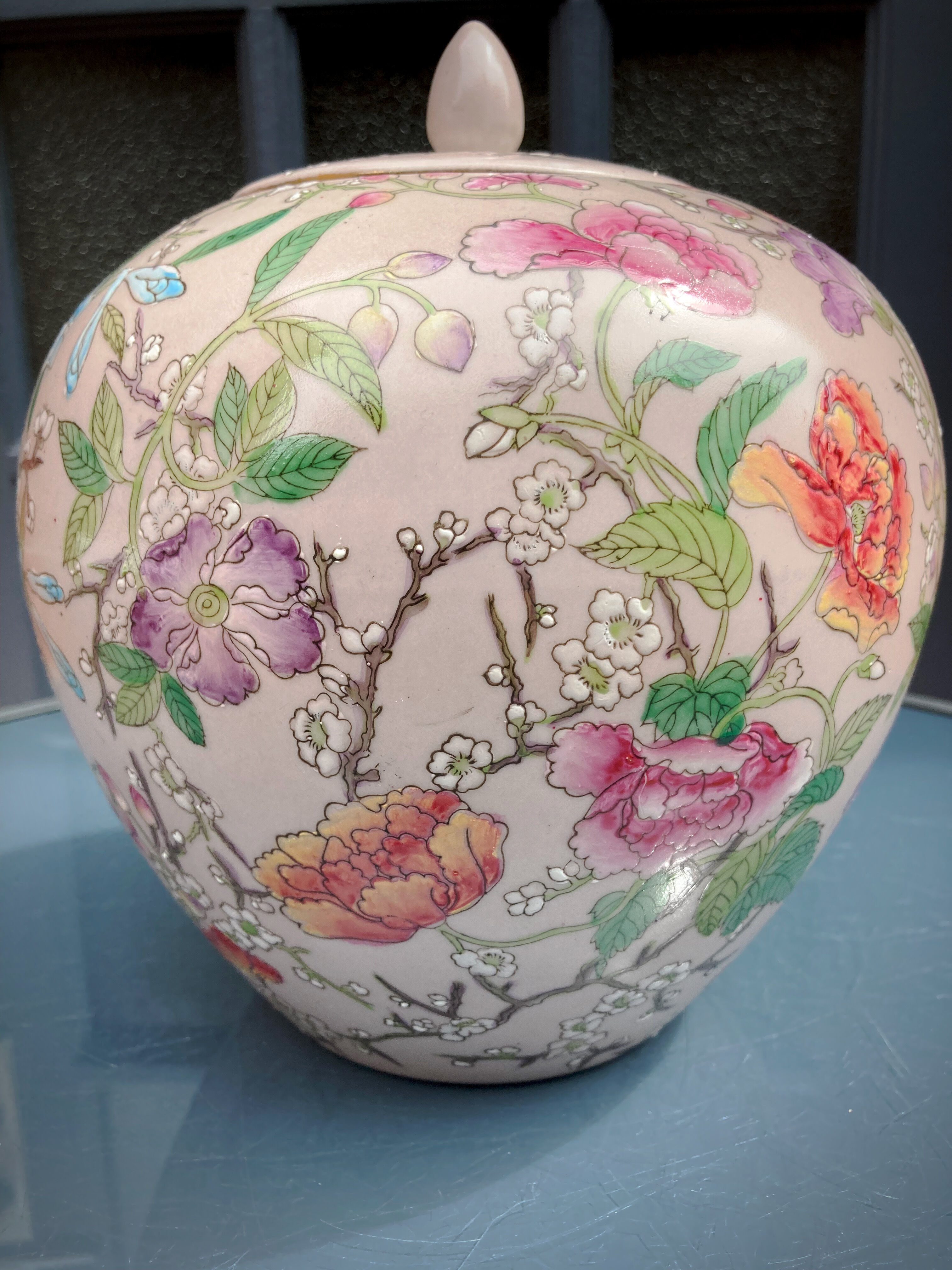 Pot couvert asiatique en émaux cloisonné