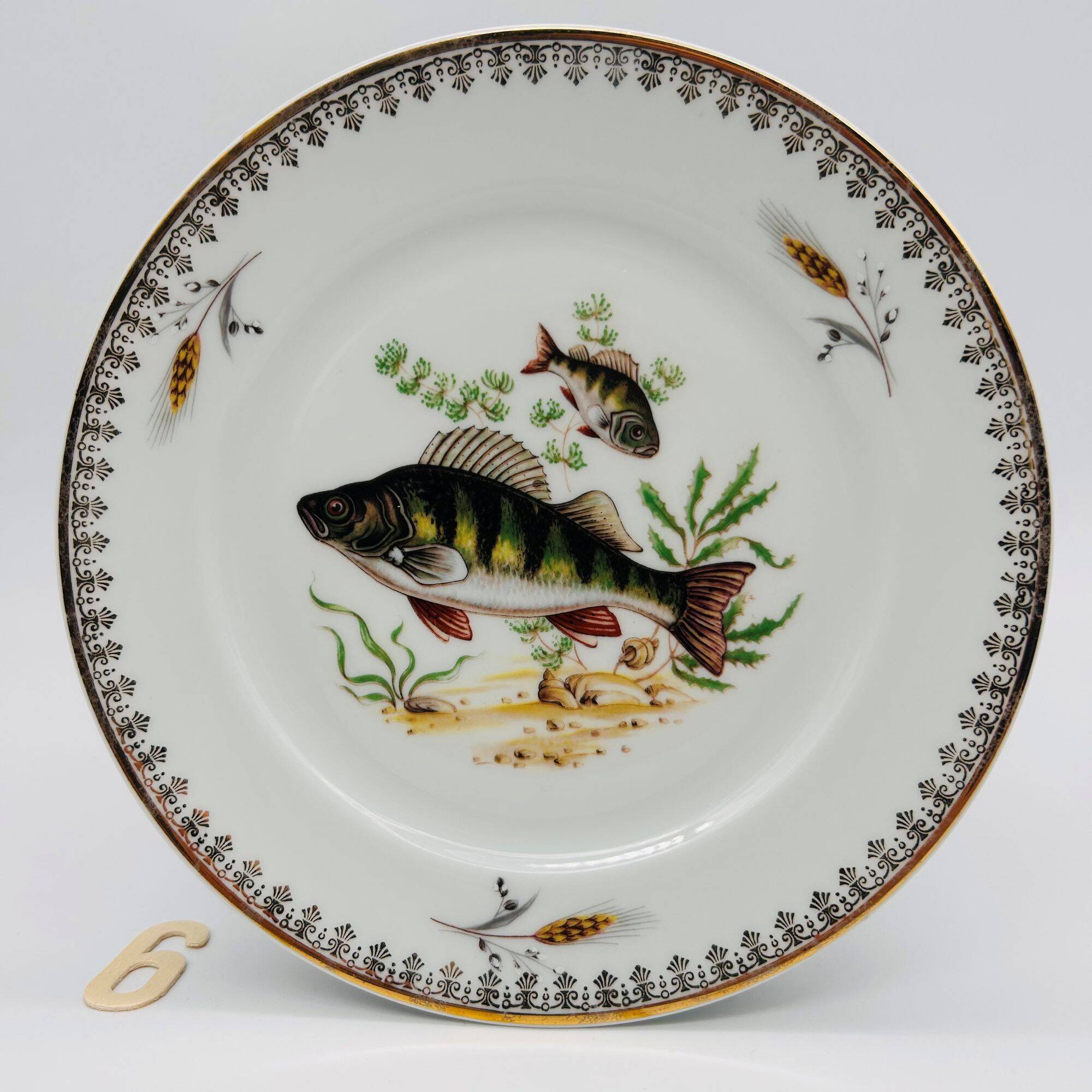 6 Limoges porcelain plates, fish pattern.