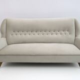 Canapé en velours moderne du milieu du siècle attribué à Gio Ponti pour ISA, années 1950