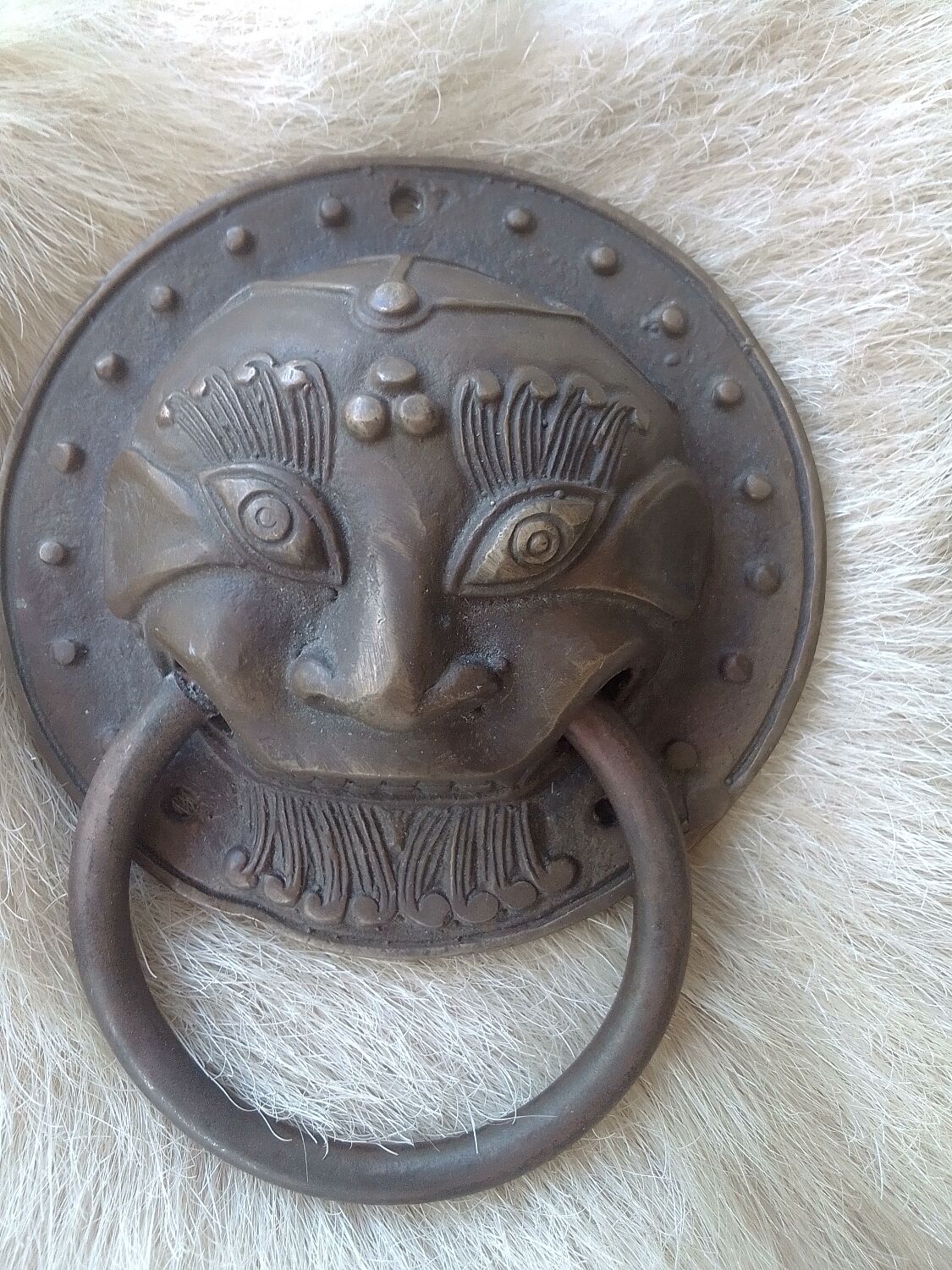 Paire de heurtoirs de porte bronze asiatique