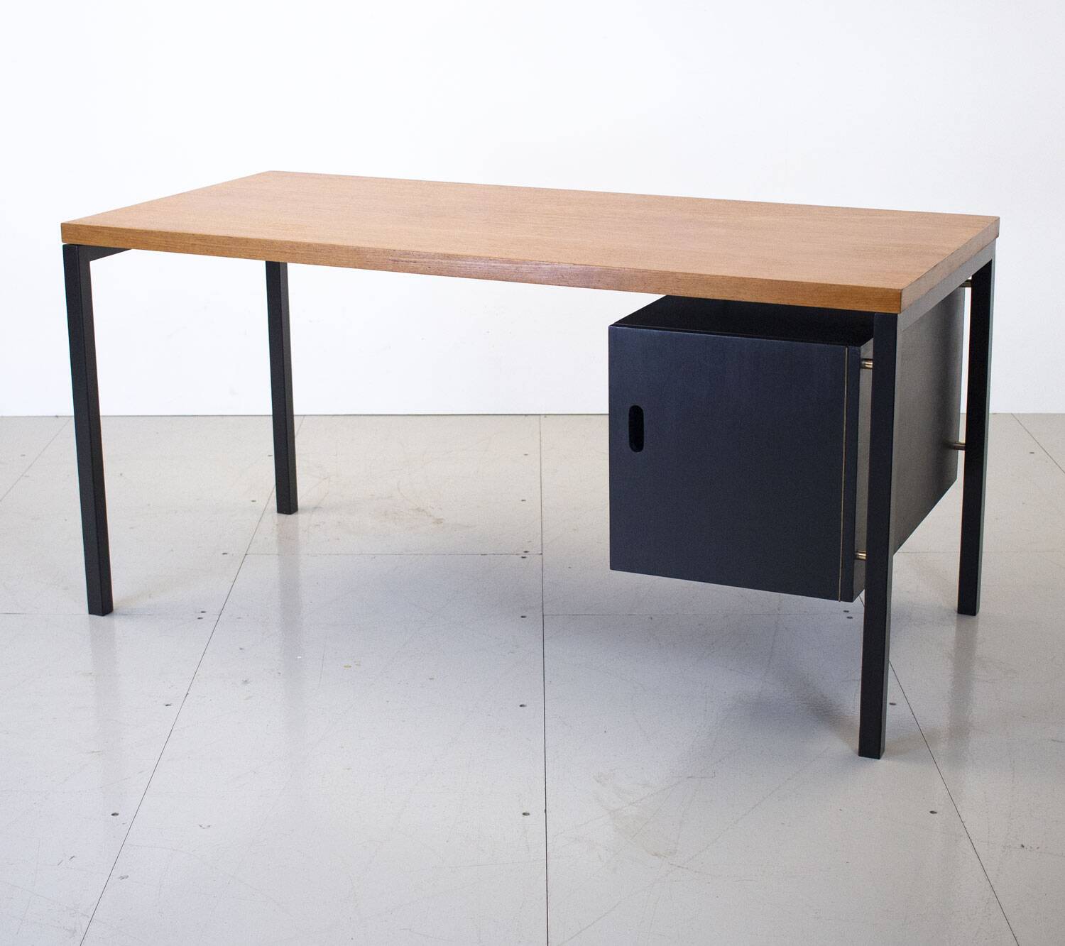 Bureau hollandais en teck et acier noir des années 1960