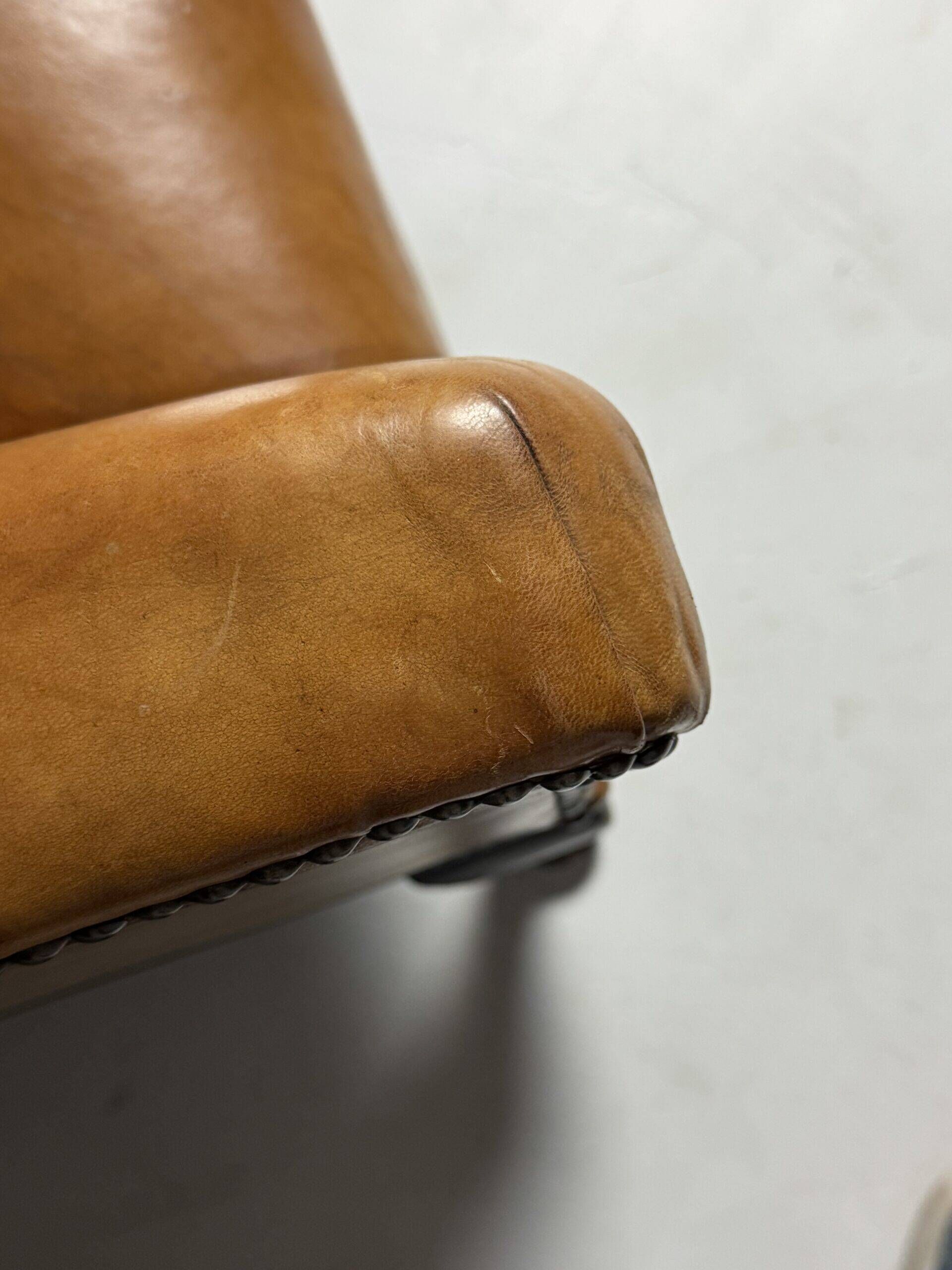 Sheepskin leather classic sofa bench