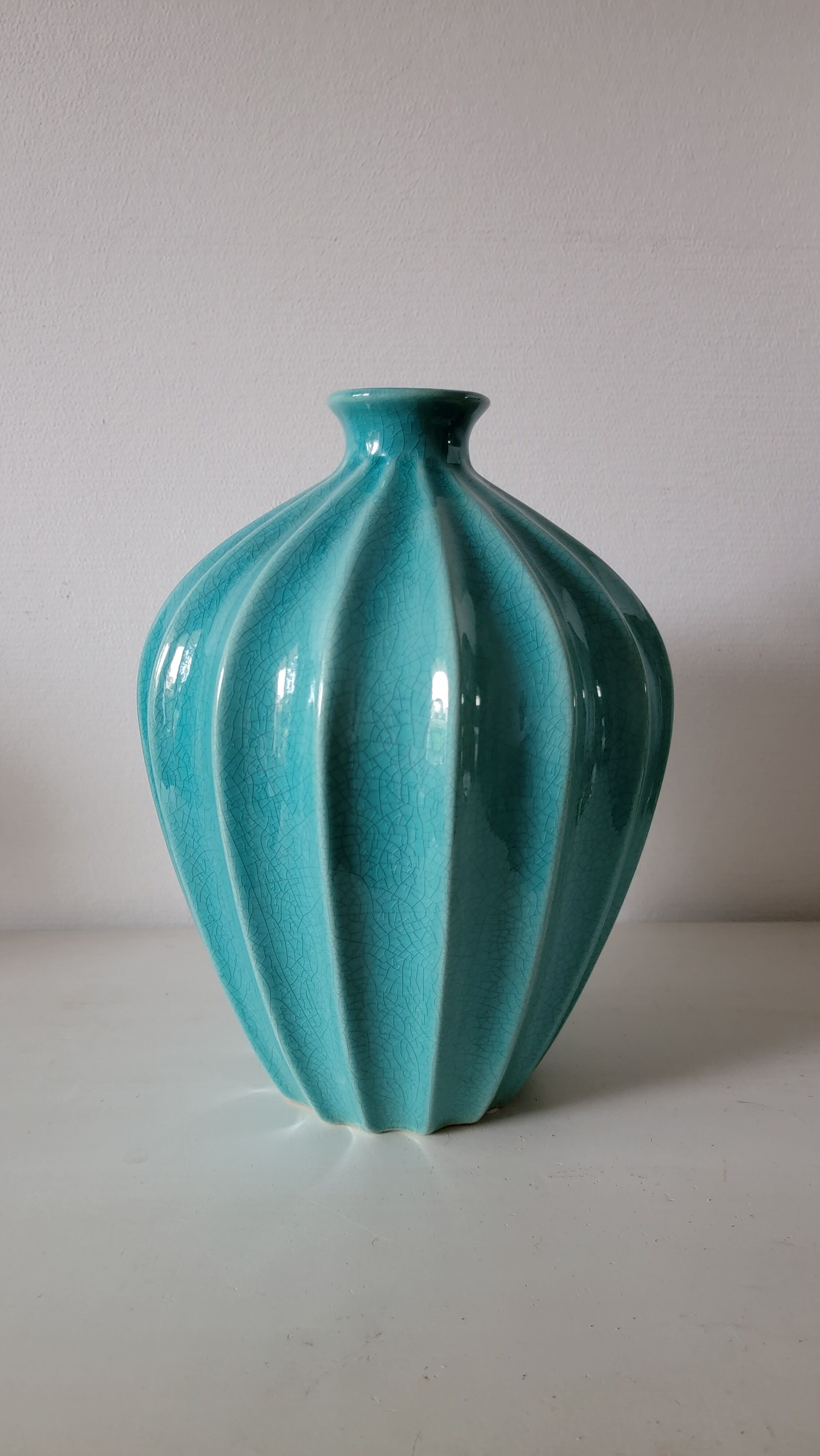 Ribbed turquoise vase