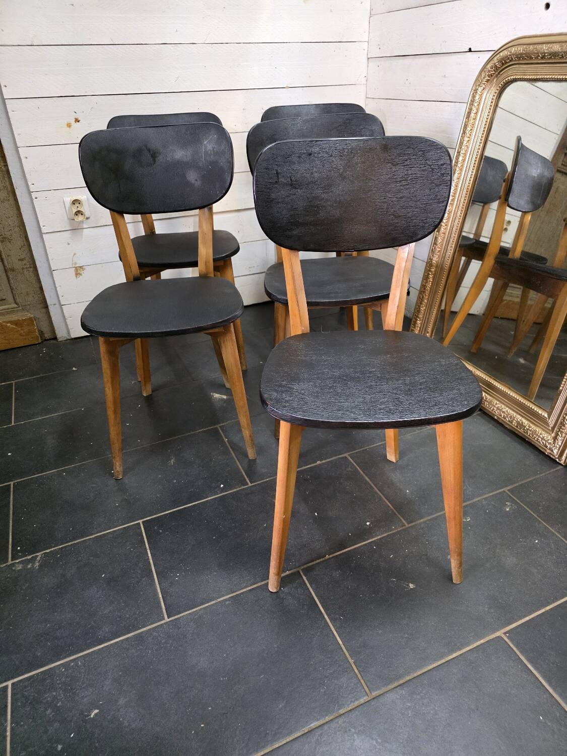 5 chaises vintage des années 60