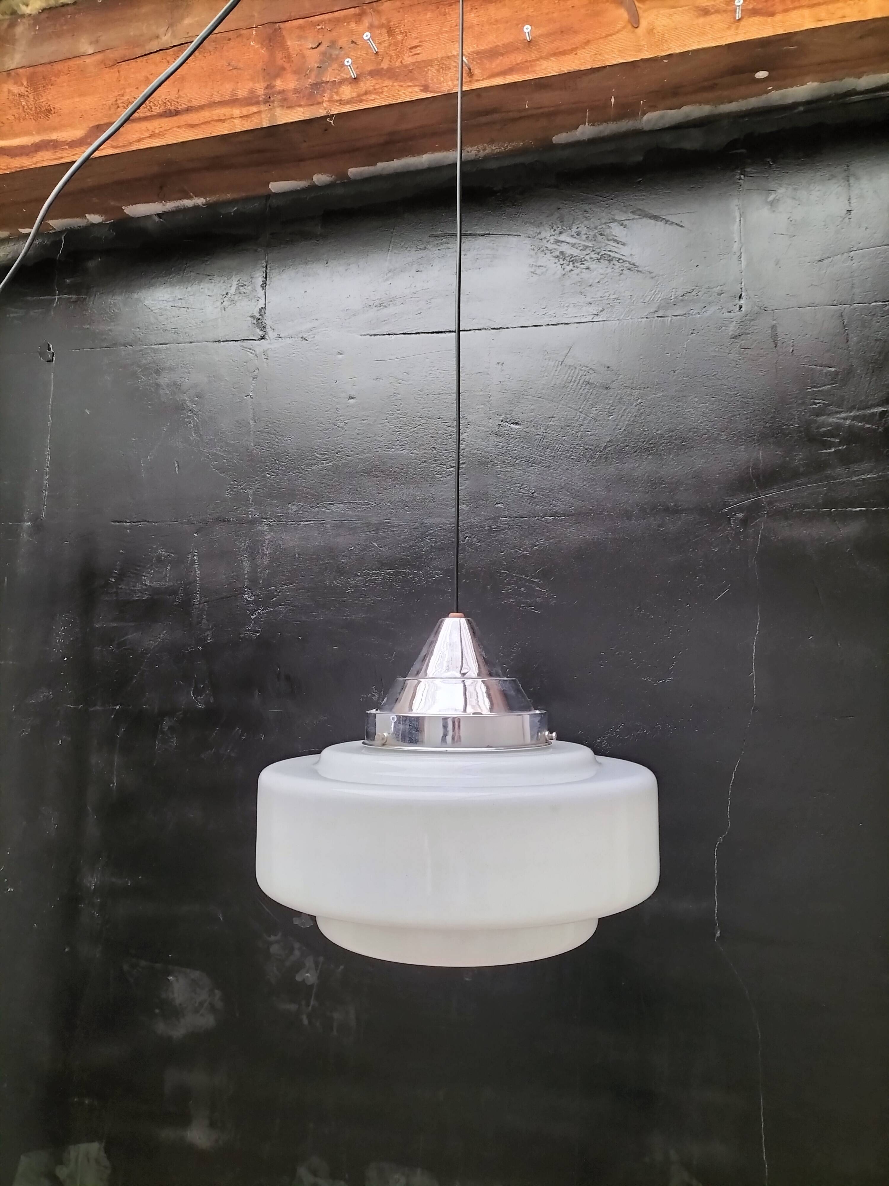 Art deco pendant light