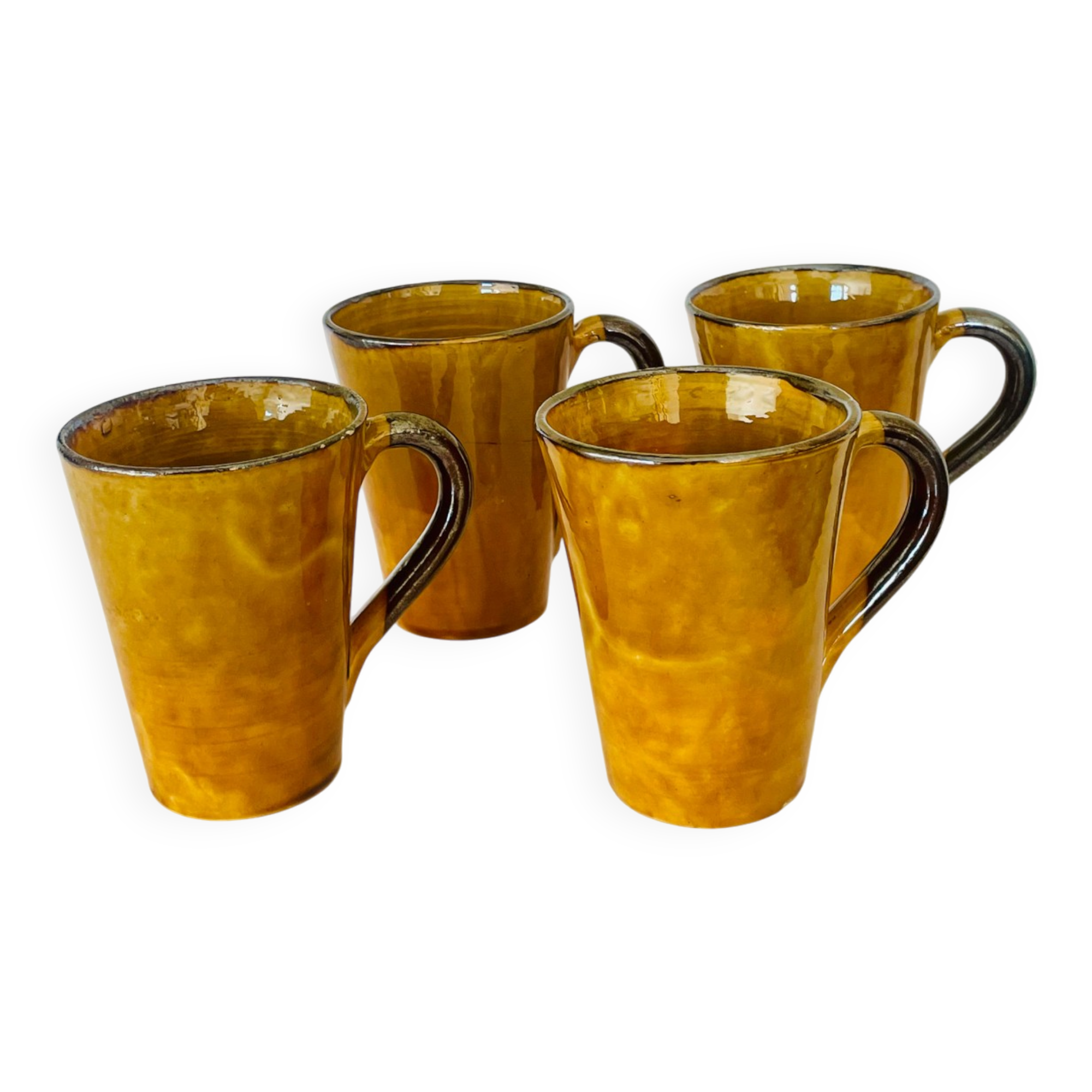 4 tasses à café mugs en céramique émaillée Vallauris a.e gitma