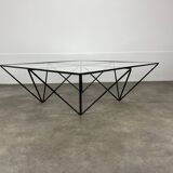 Table basse pyramidale en fil d'acier et verre dans le goût de Piva