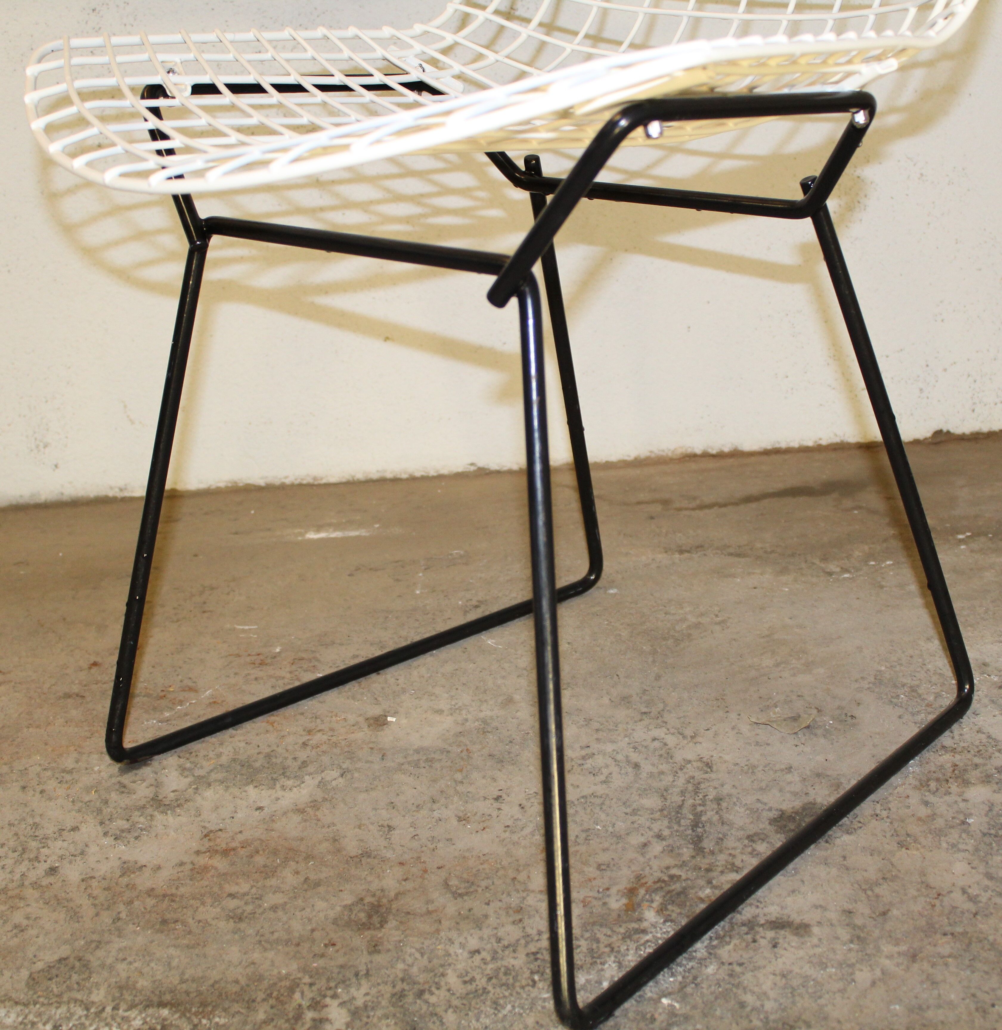 Chair by Harry Bertoia for Knoll international 1960