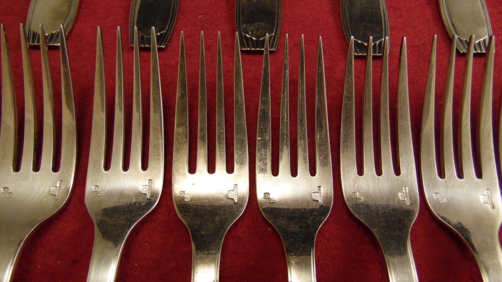 Housewife 24 pieces silver metal Christofle Alfénide model Saigon Luc Lanel