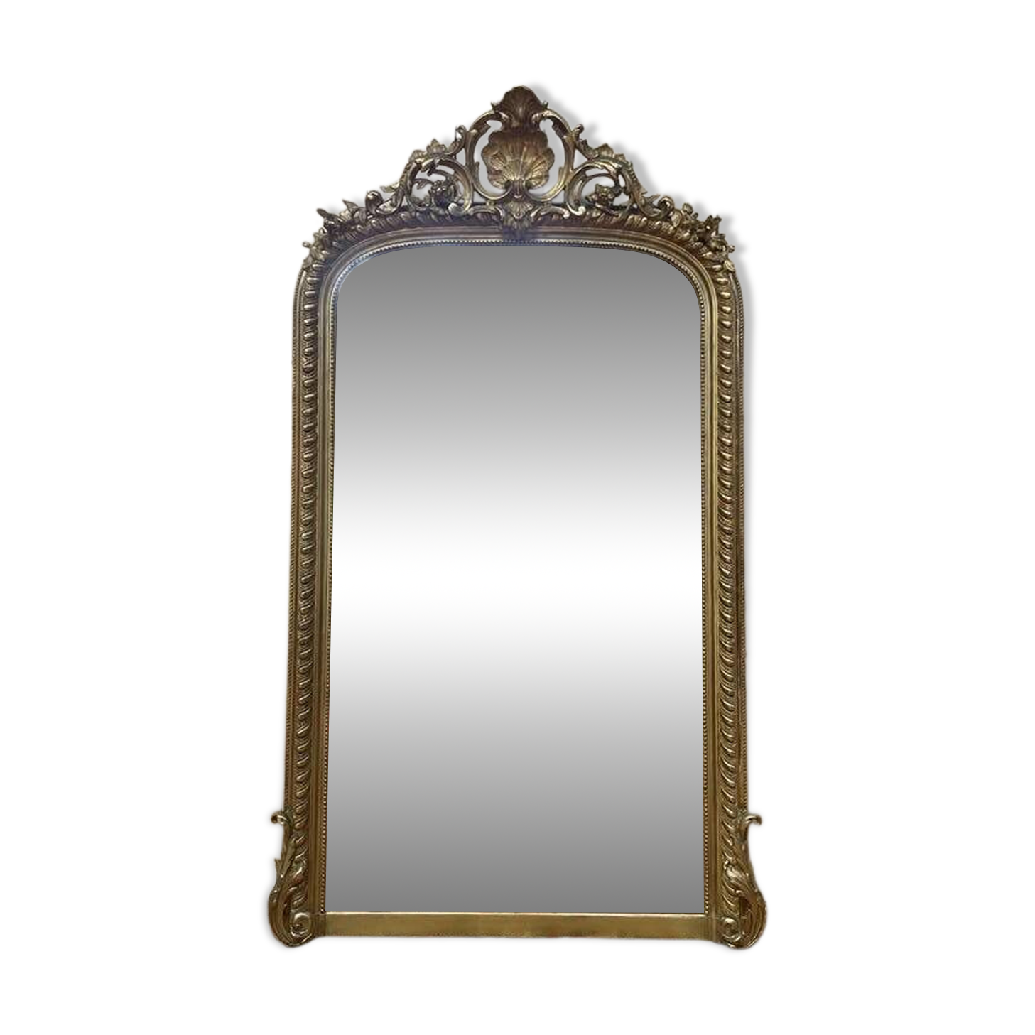 Miroir époque Napoléon III à fronton à la feuille d'or