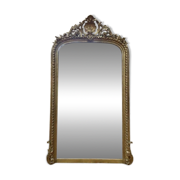 Miroir époque Napoléon III à fronton à la feuille d'or