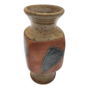 Vase en grès signé