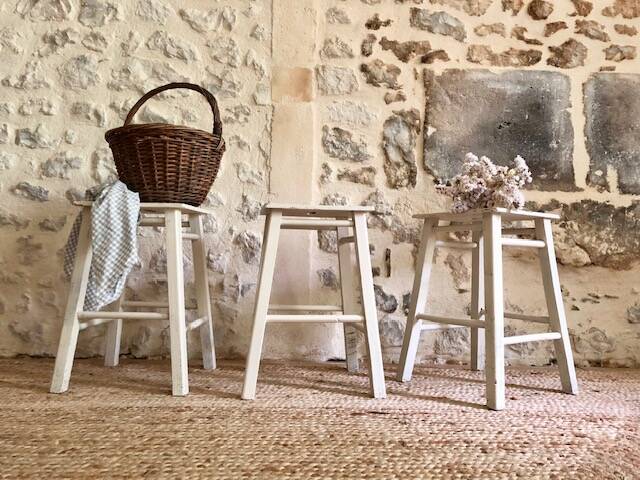 Tabouret en bois ancien