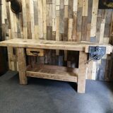 Carpenter's workbench