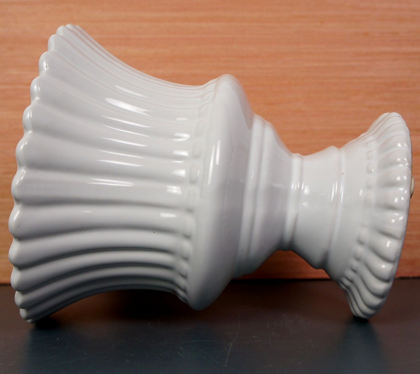 Medici vase in white porcelain