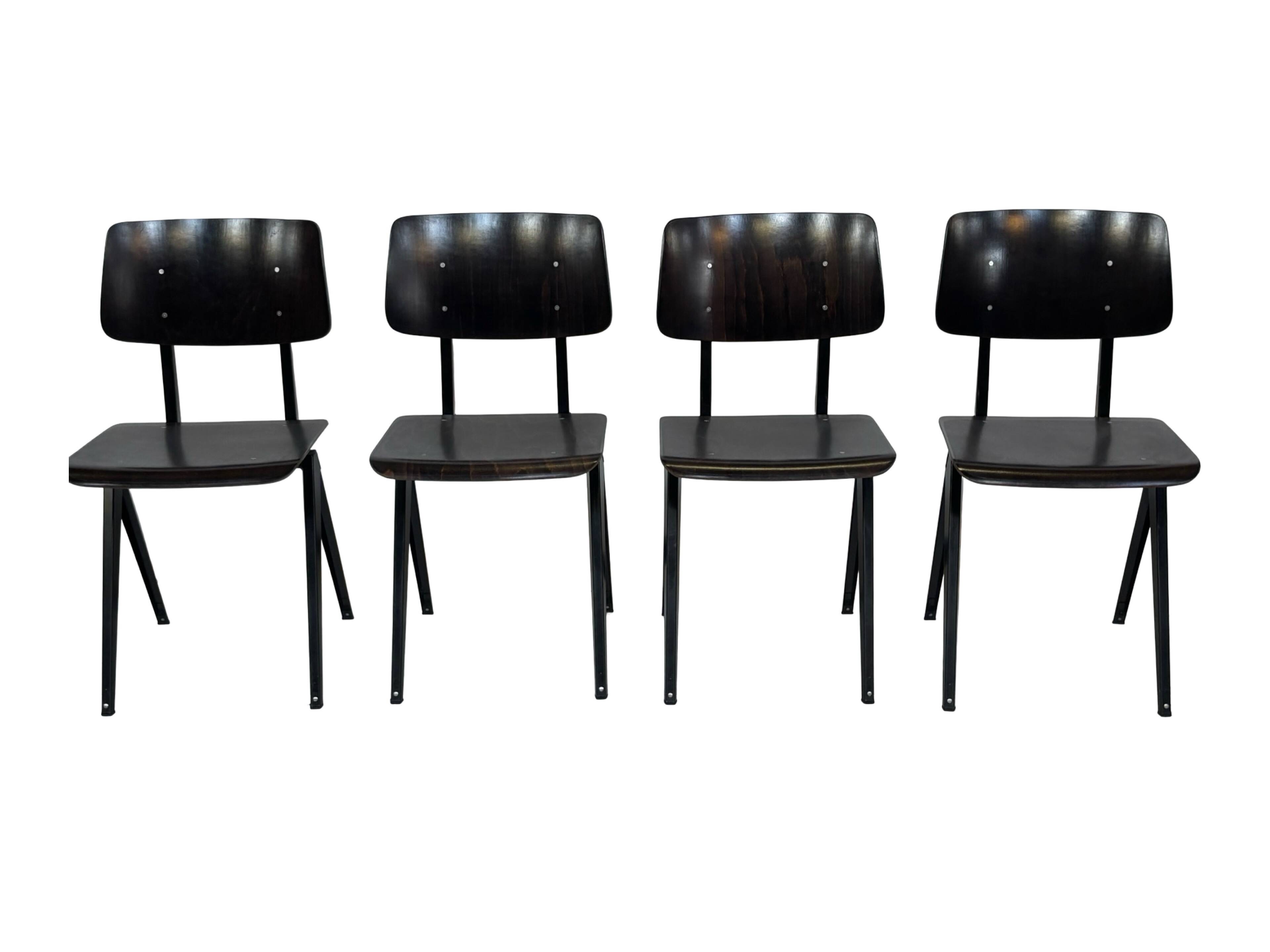 Galvanitas S16 School Chair Dining Chair Design Black Frame