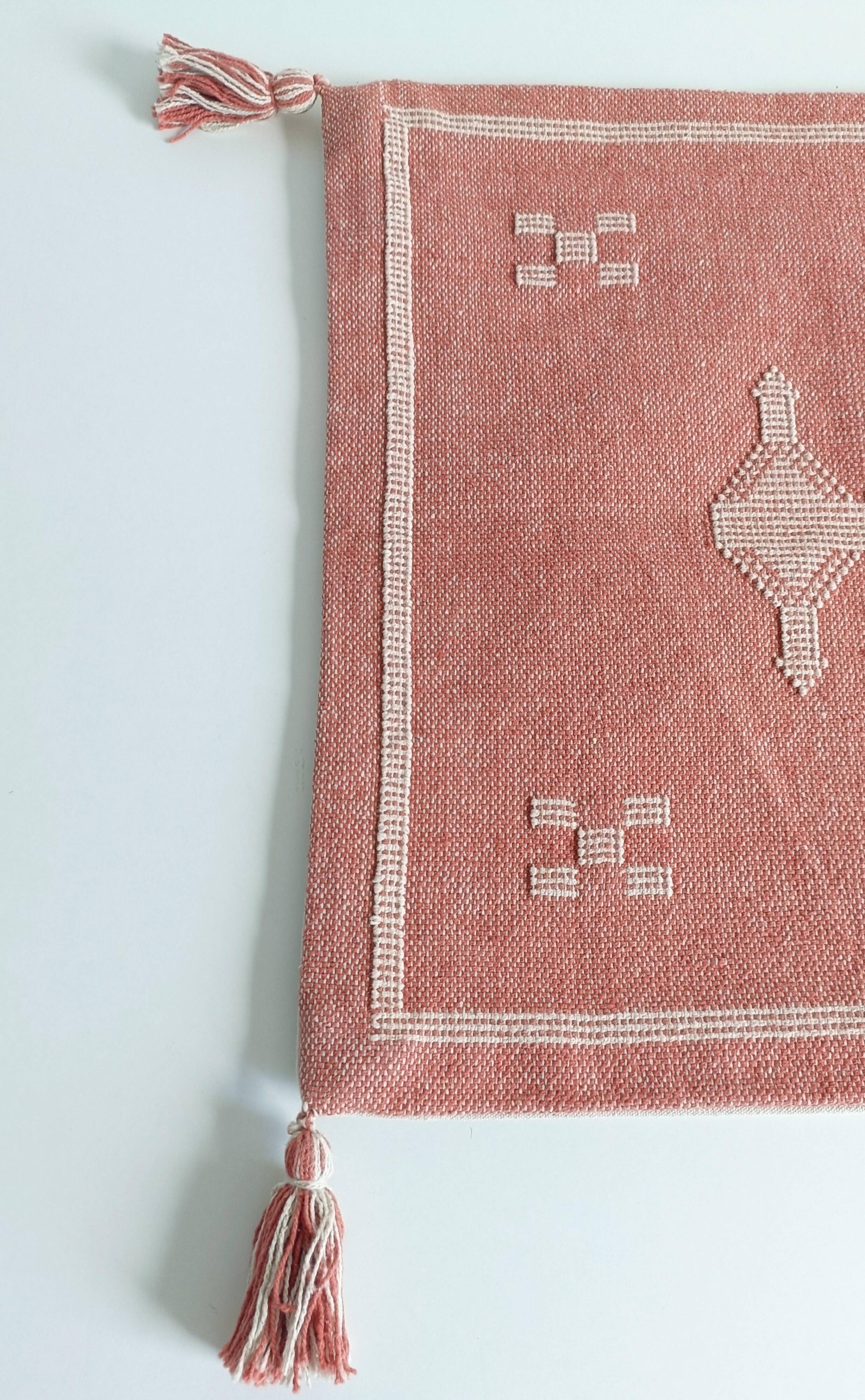 Coussin en lin marocain fait à la main, rose et crème, style mauresque, neuf