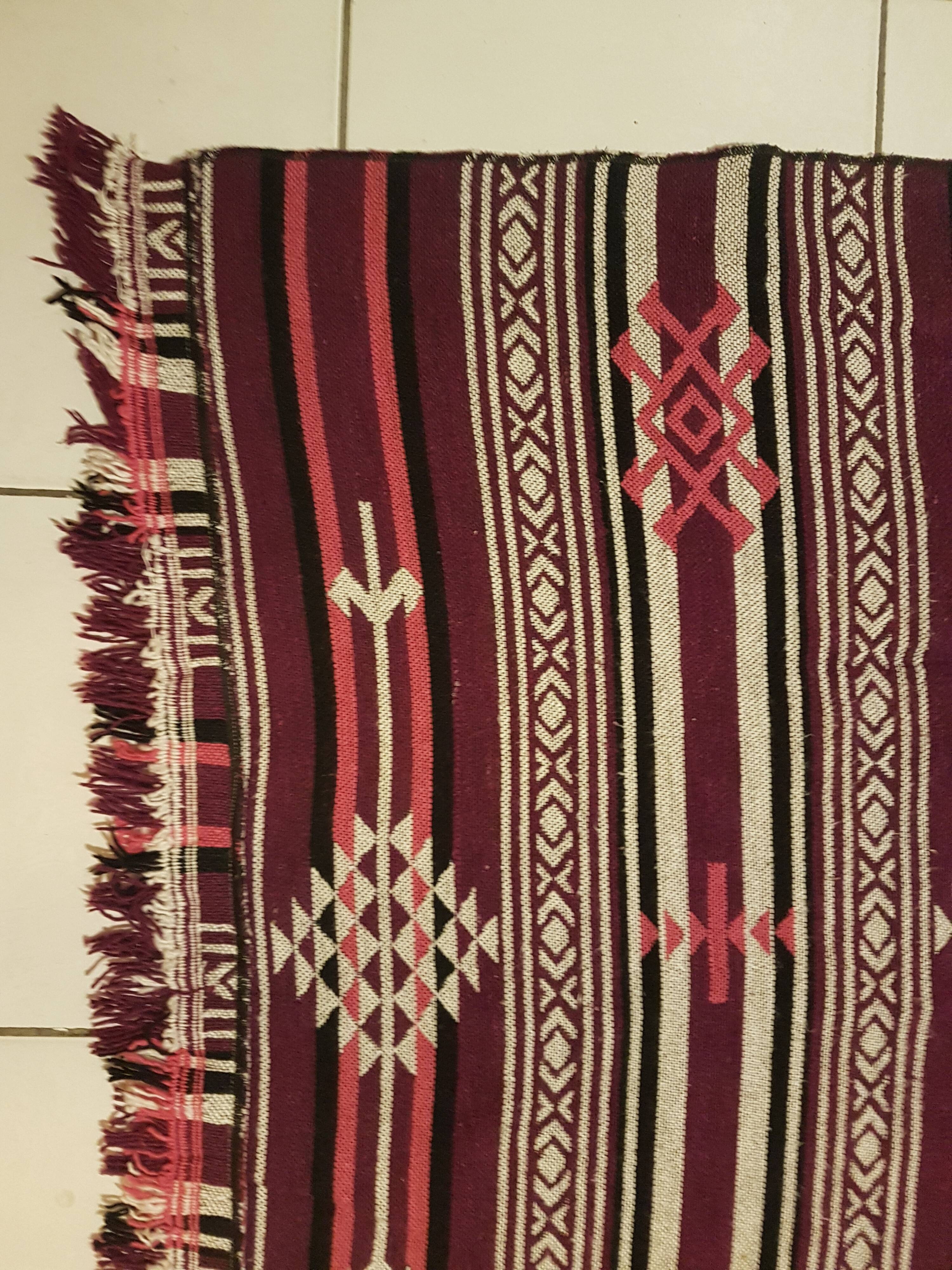 Aztec kilim carpet 99x183cm