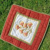 Provencal cushion