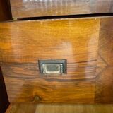 Italian art deco walnut chest of drawers, 1940s.