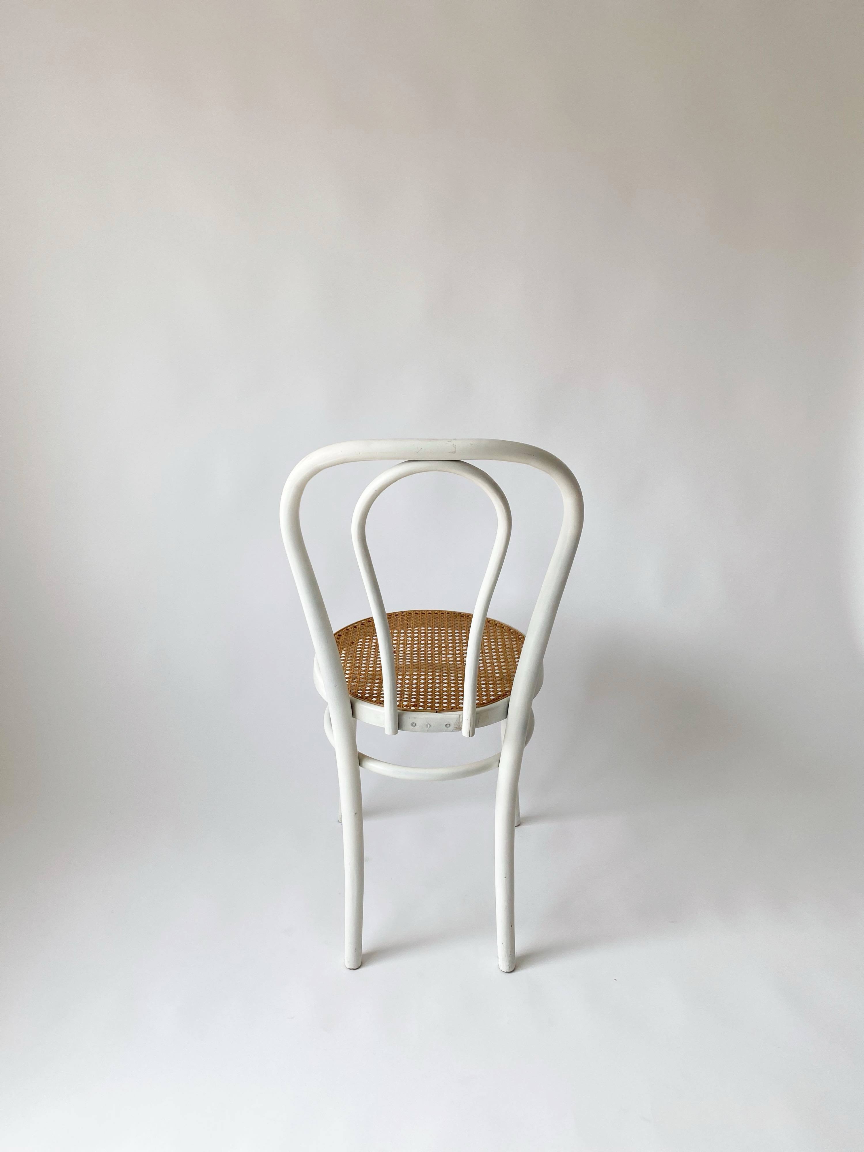 Canning bistro chair