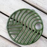 Cast-iron flat