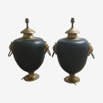 Pair of old lamps feet