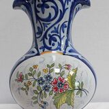 Paire de vases en faïence de quimper - fin xixe