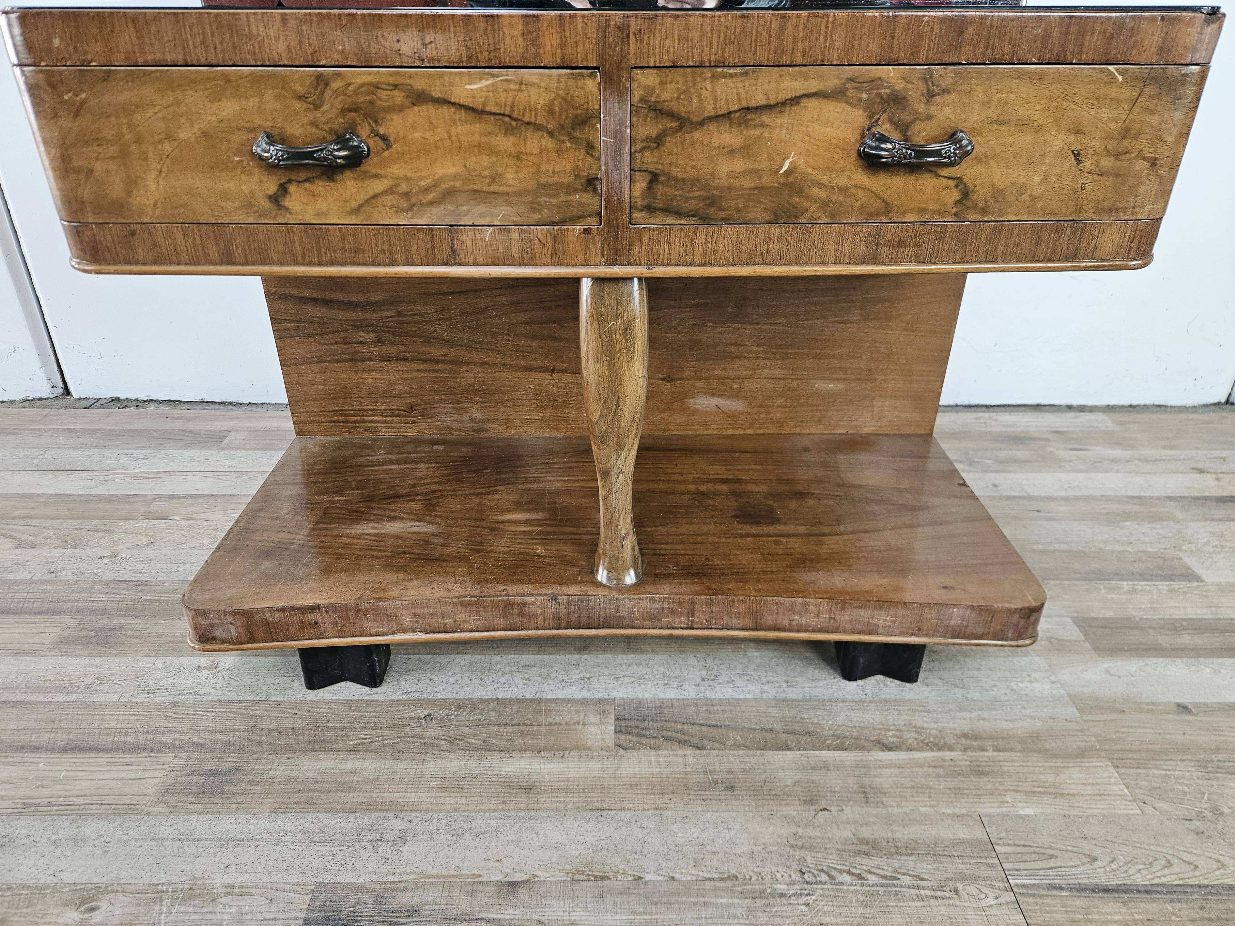 Art Deco dressing table with large mirror