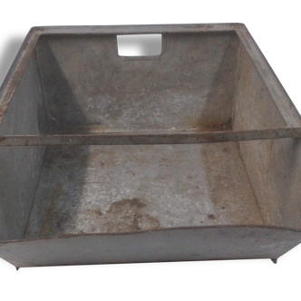 Industrial bin
