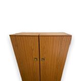 Magic box desk in light wood