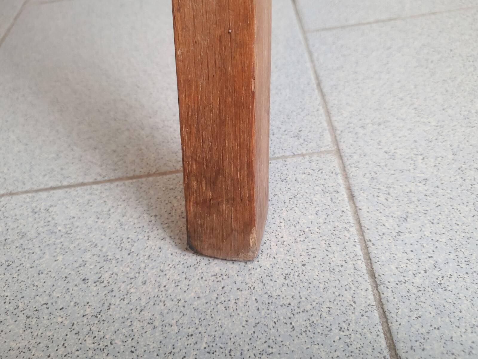 PAIR OF VINTAGE 1950 BRIDGE ARMCHAIRS WITH COMPASS LEGS IN OAK & SIMILAR LEATHER HAV