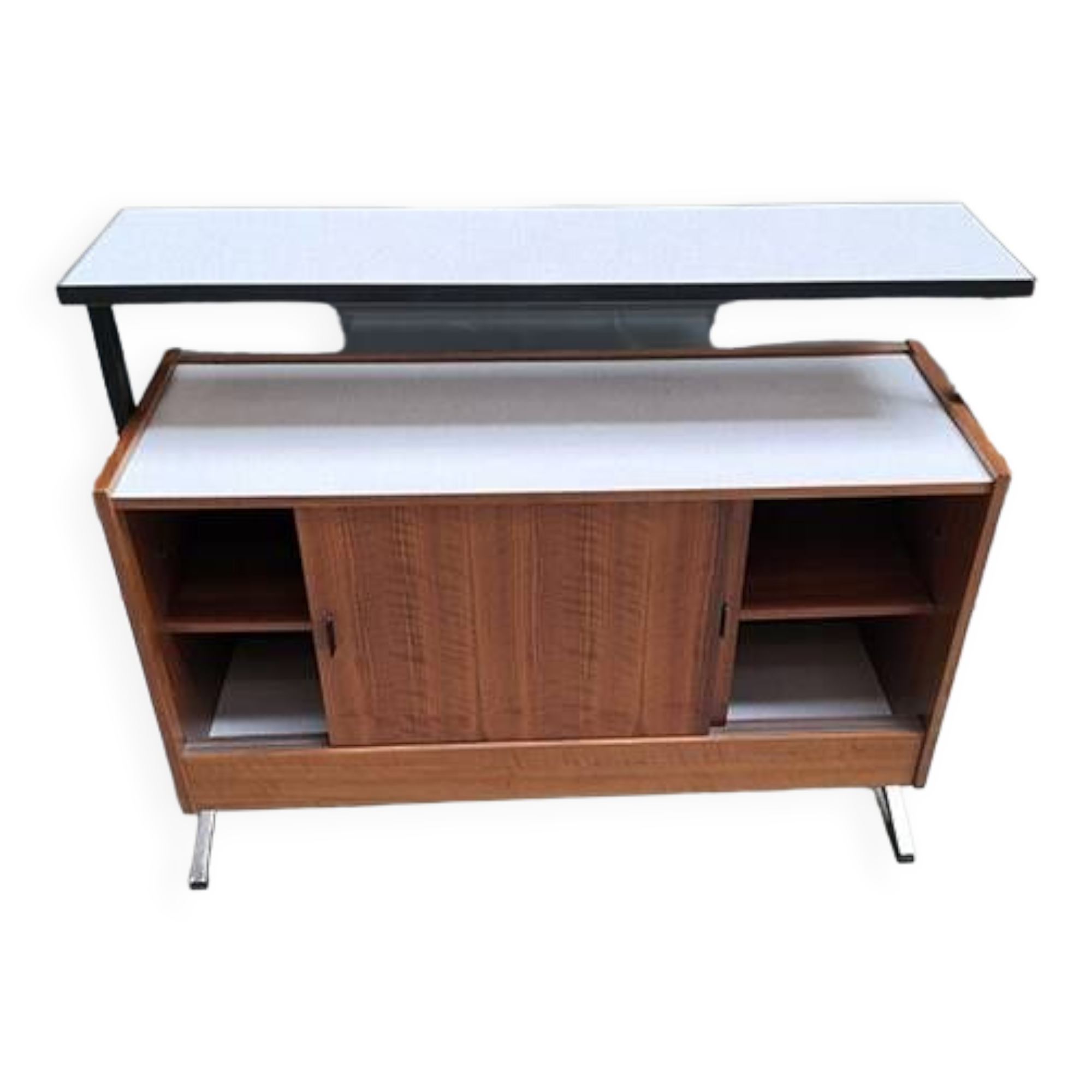 2-door sideboard with shelf