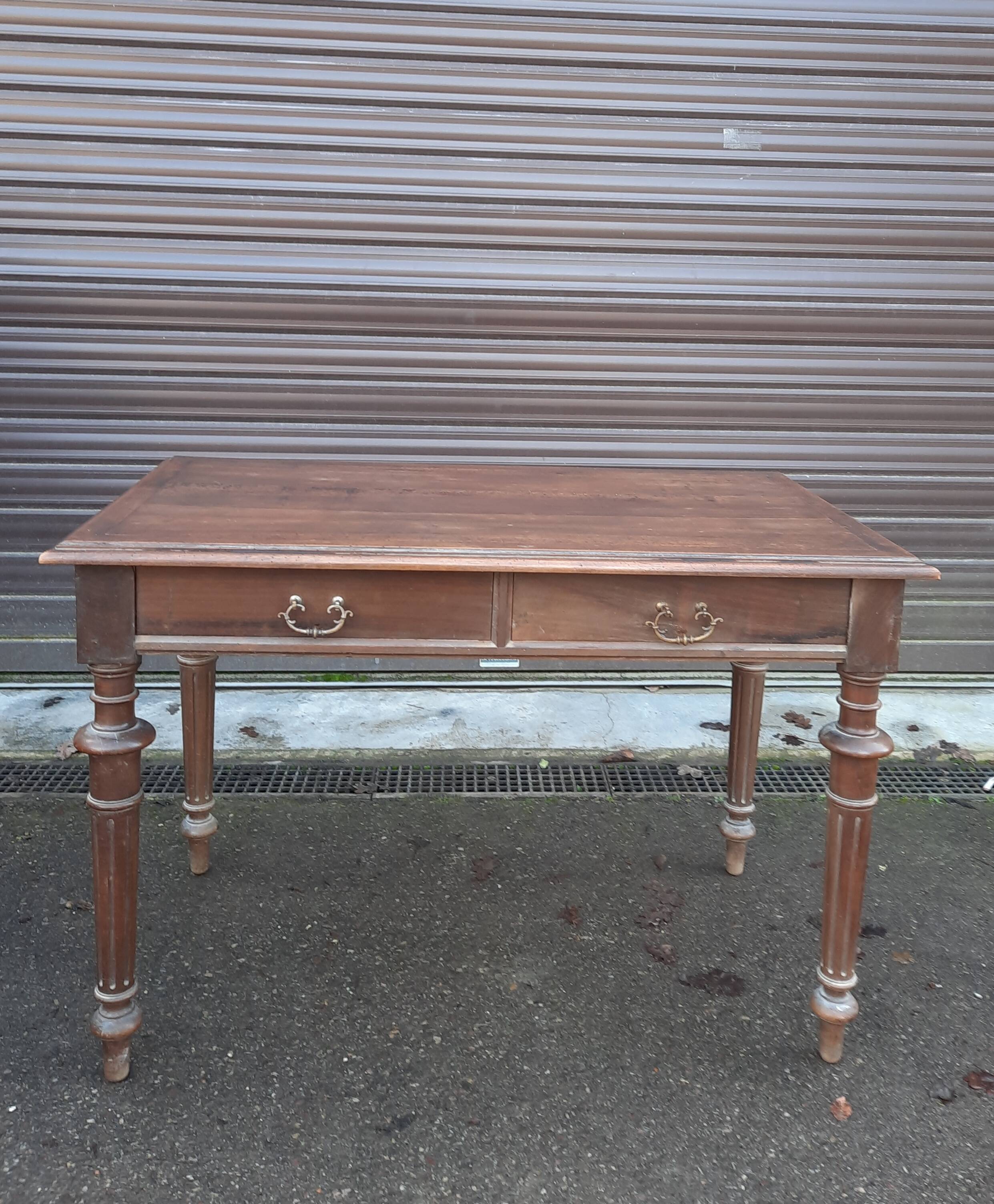 Solid walnut flat desk
