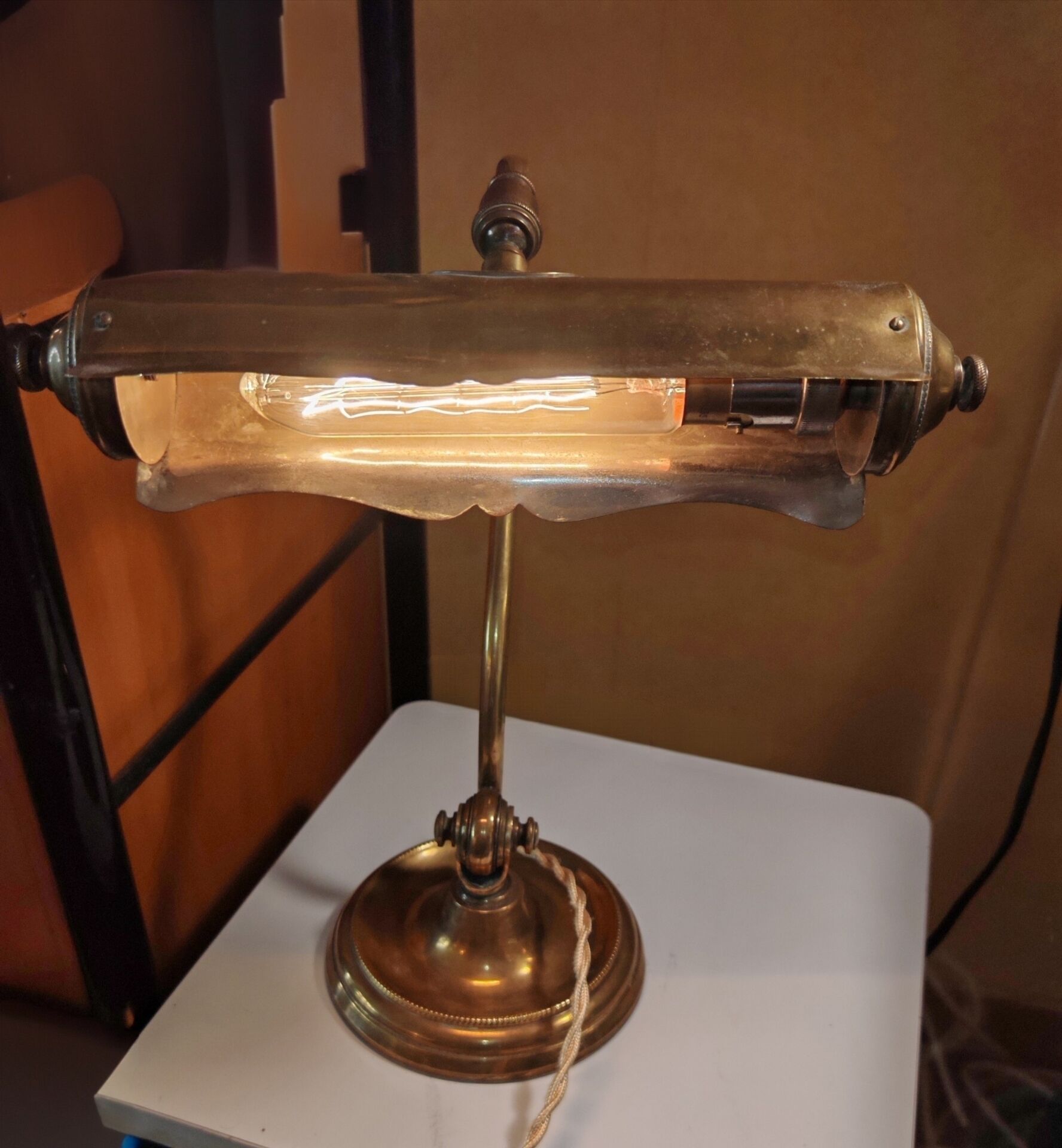 Lampe de notaire
