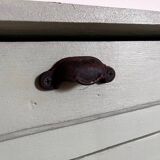 Green Parisian Buffet