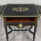 Living room table with flaps in Napoléon III style, 19th century.