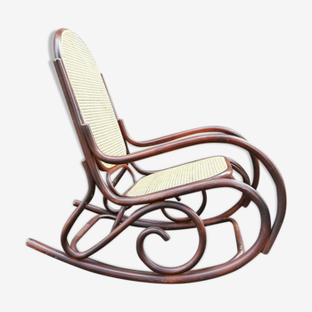 Rocking-chair en bois courbé