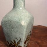 Handmade ceramic vase craft work