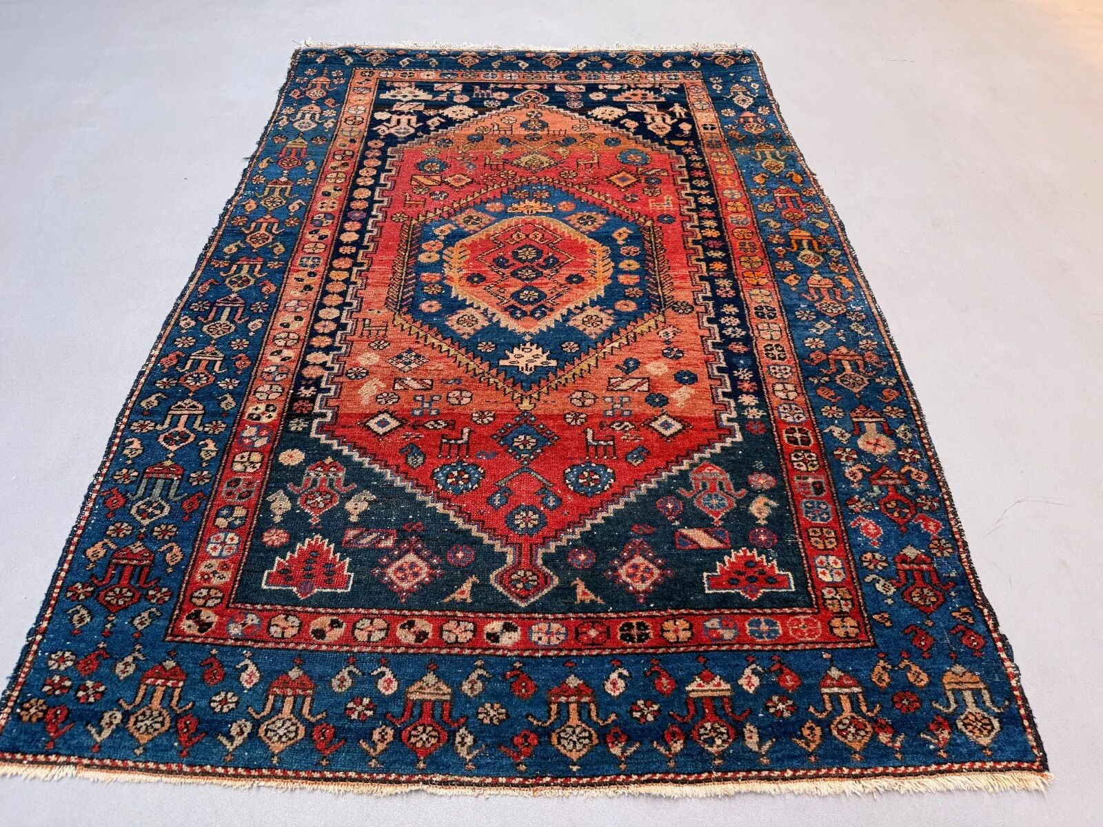 Tapis tribal vintage 130x185 cm, moyen, tapis oriental tribal 2543