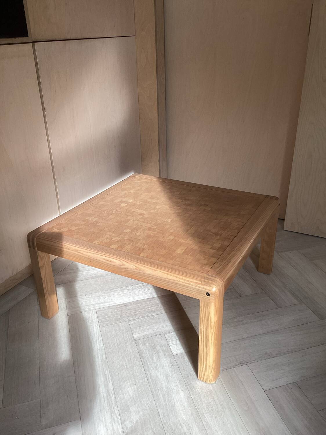 Table basse scandinave, design 1970, en bois de chêne