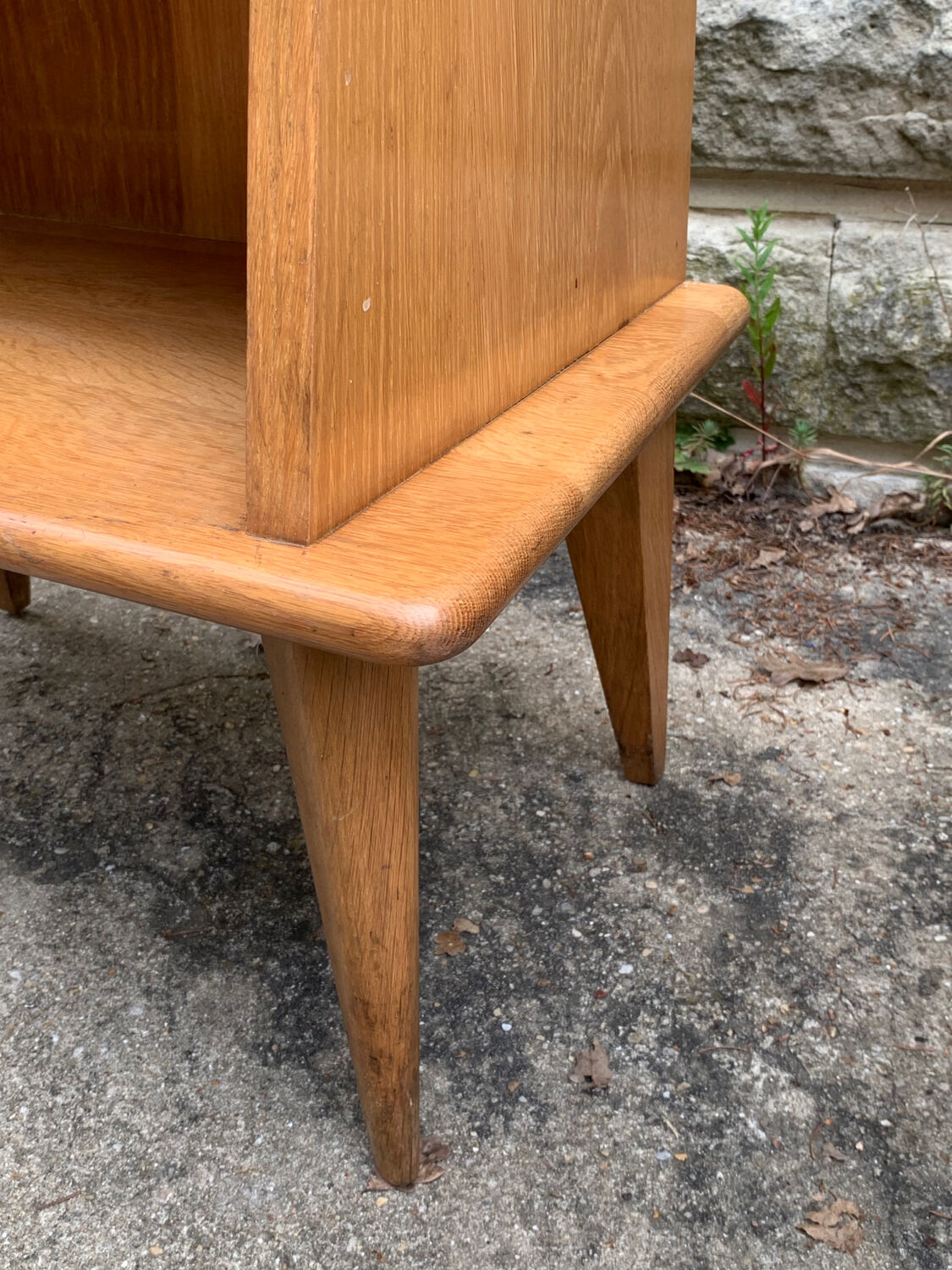 Pair of bedside feet compass solid oak vintage 1950
