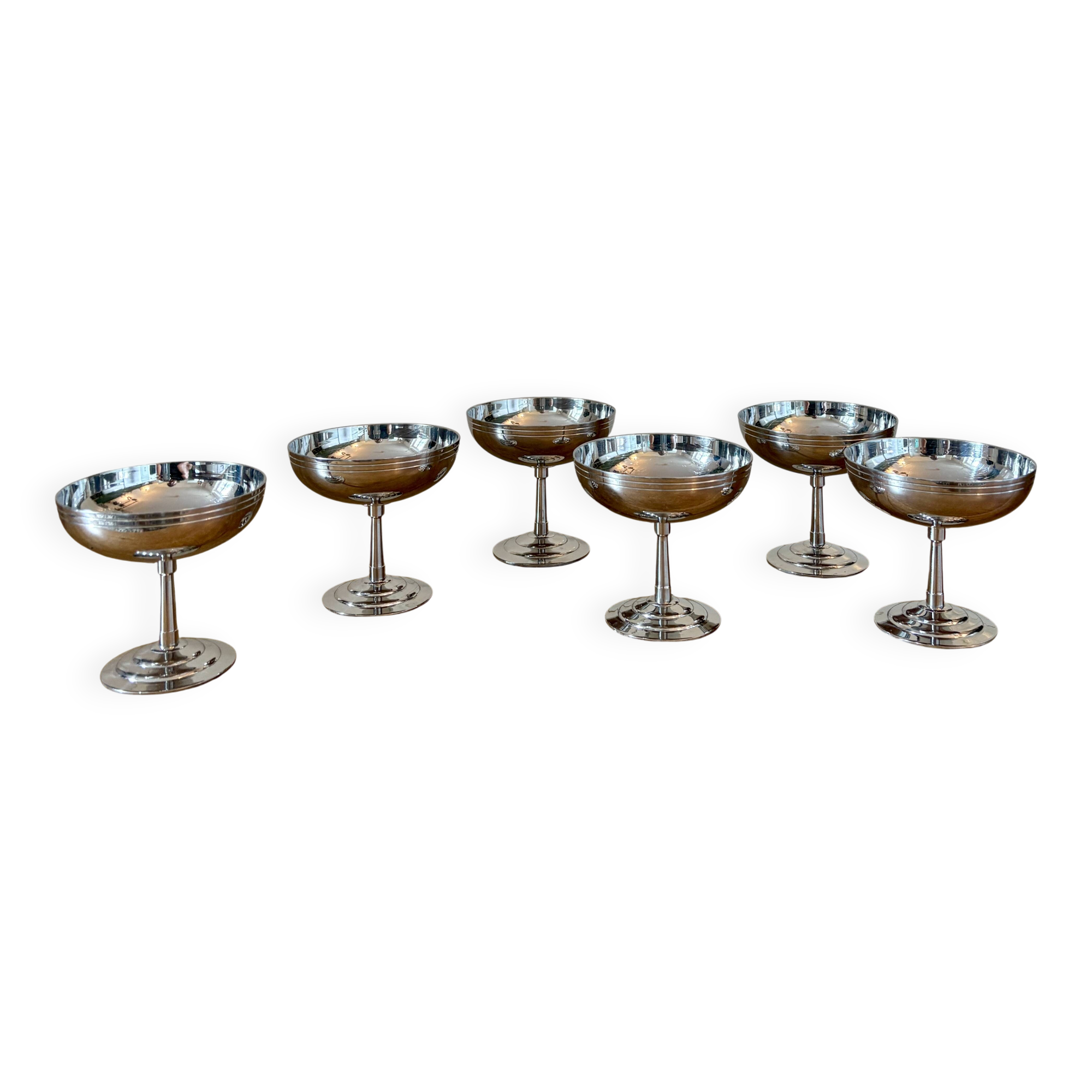 Set of 6 vintage stainless steel dessert bowls