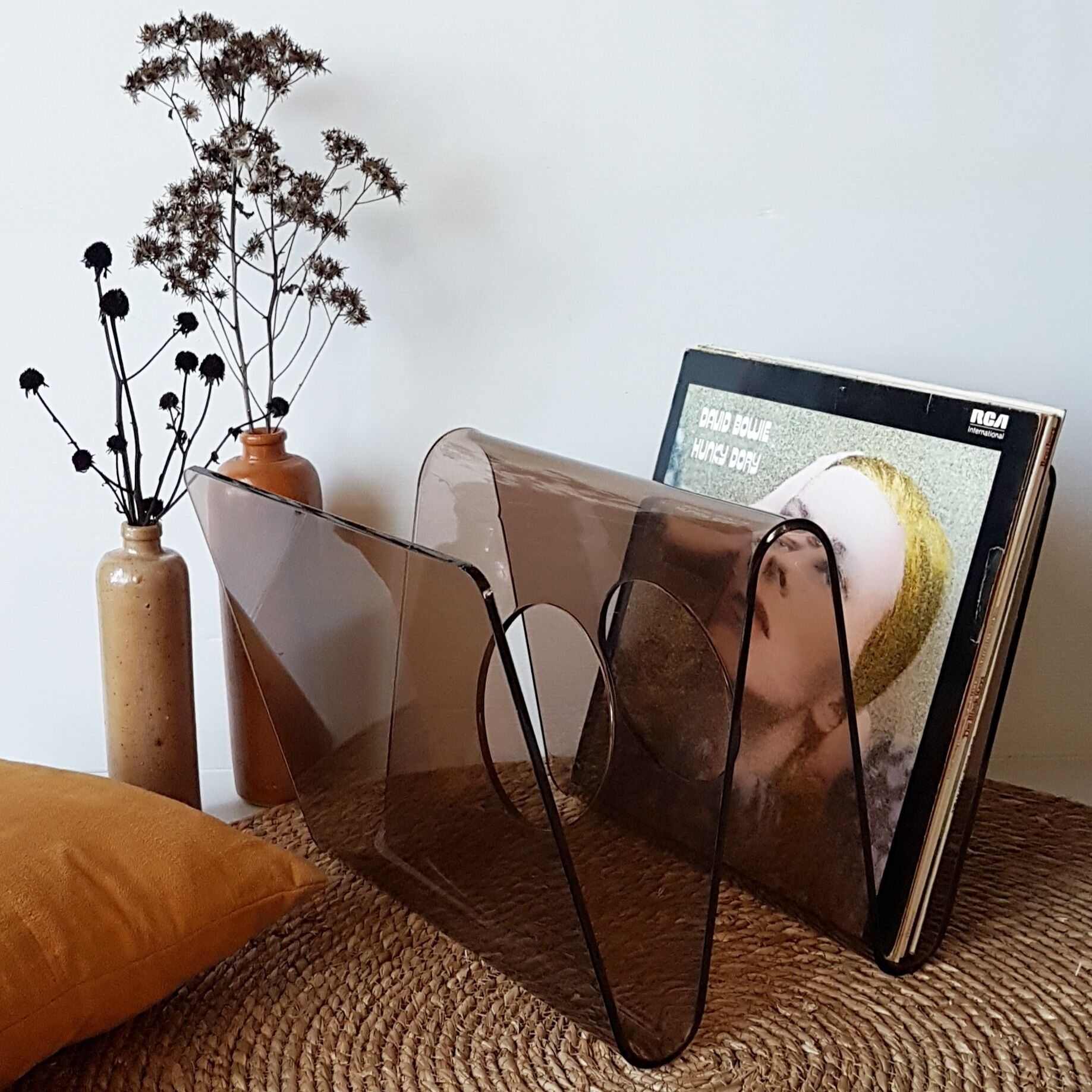 Michel Dumas magazine rack 70