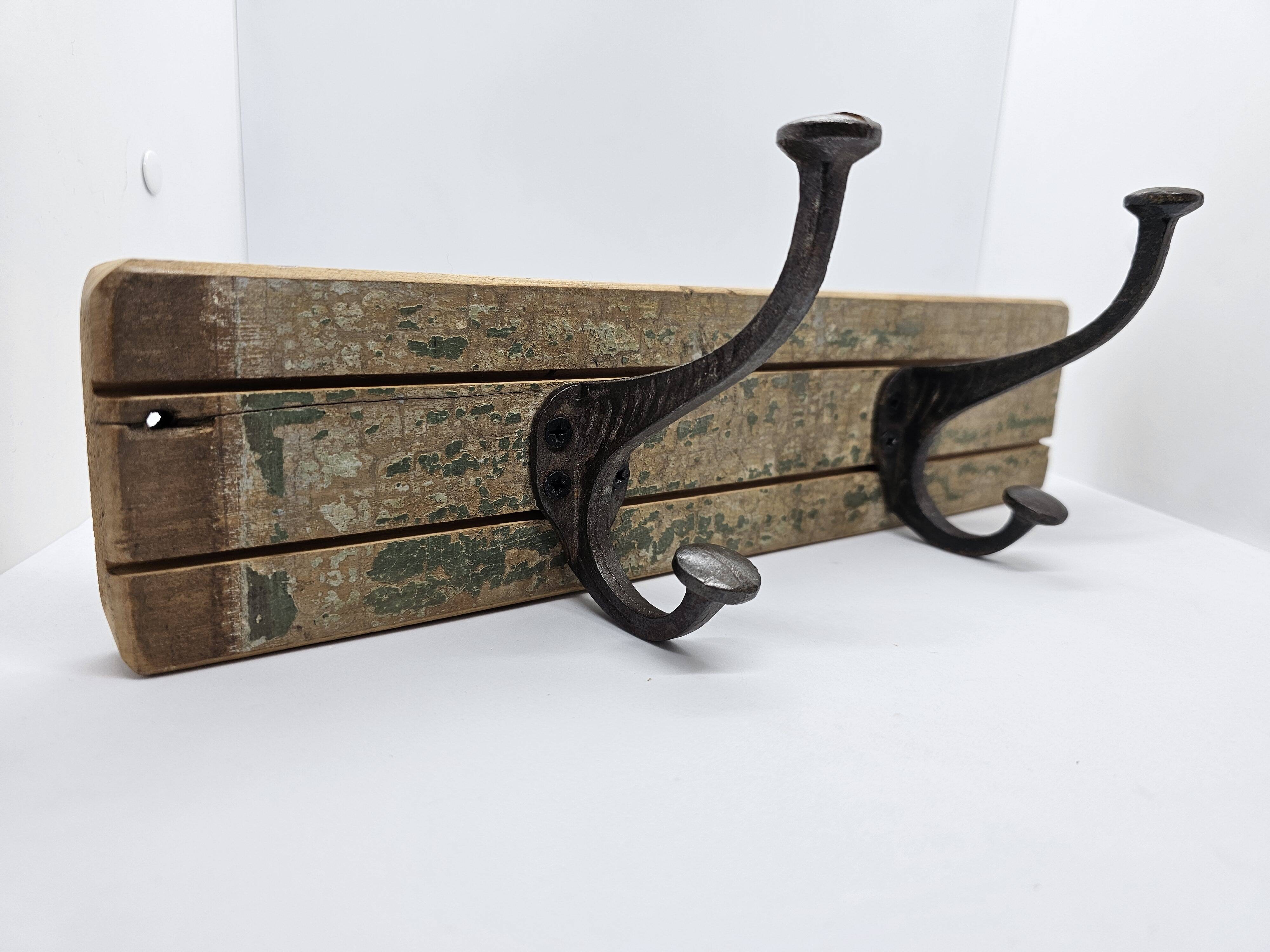 Solid teak coat hook with 2 double cast iron hooks